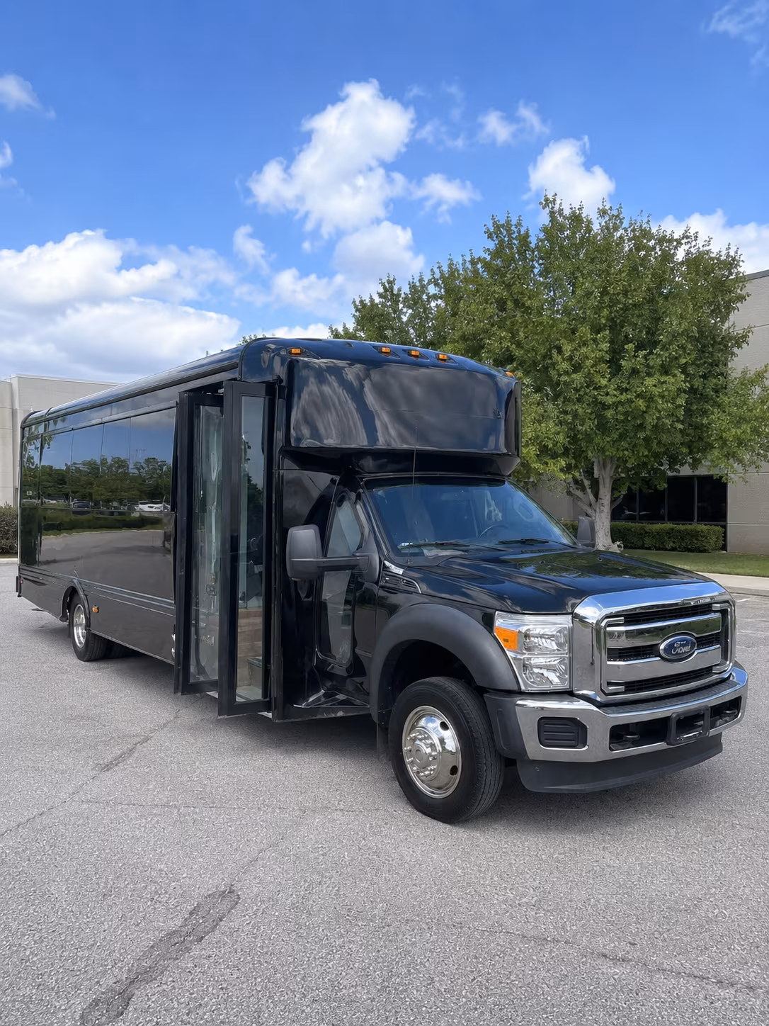 East Orange Birthday, Sweet 16, & Quinceañera Party Bus Rentals